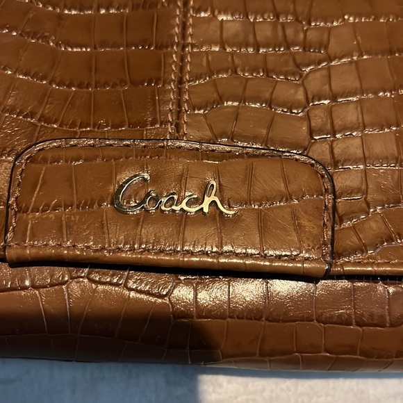 Coach  Vintage Ashley large Wristlet  Croc pattern Leather  brown /Silvertone - Picture 3 of 9